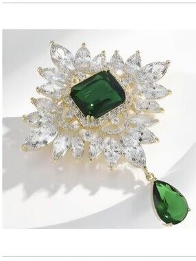 NEW ELEGANT ZIRCON CRYSTAL CORSAGE - BEAUTIFUL BAROQUE PIN